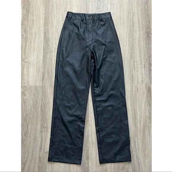 Boohoo Black Faux Leather High Rise Straight Leg Pants - Picture 2 of 5